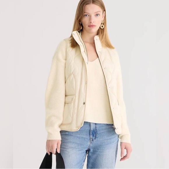 J. CREW Quilted warm signature puffer Excursion Vest cream EUC women’s sz xxs - Picture 2 of 15